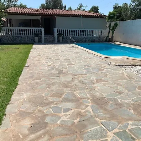 فيلة Dimis Swimming Pool Small
