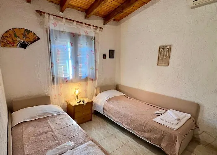 Dimis Swimming Pool Small *