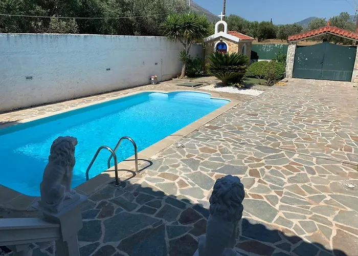 Dimis Swimming Pool Small Villa